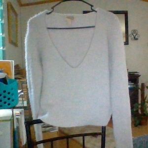 gray cropped shirt